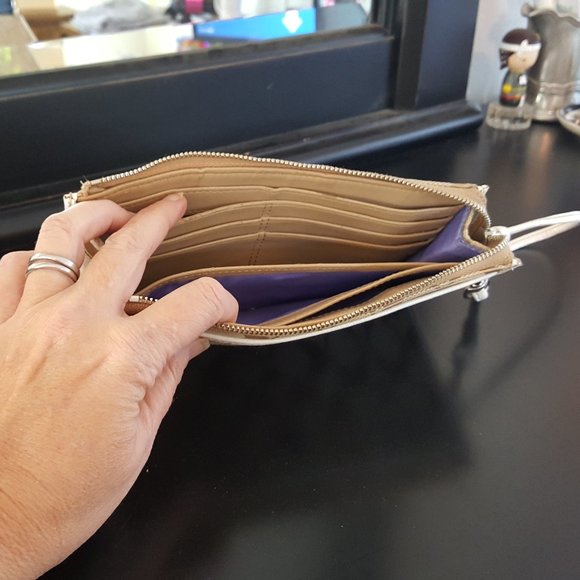 COACH Signature wallet wristlet - Picture 2 of 8